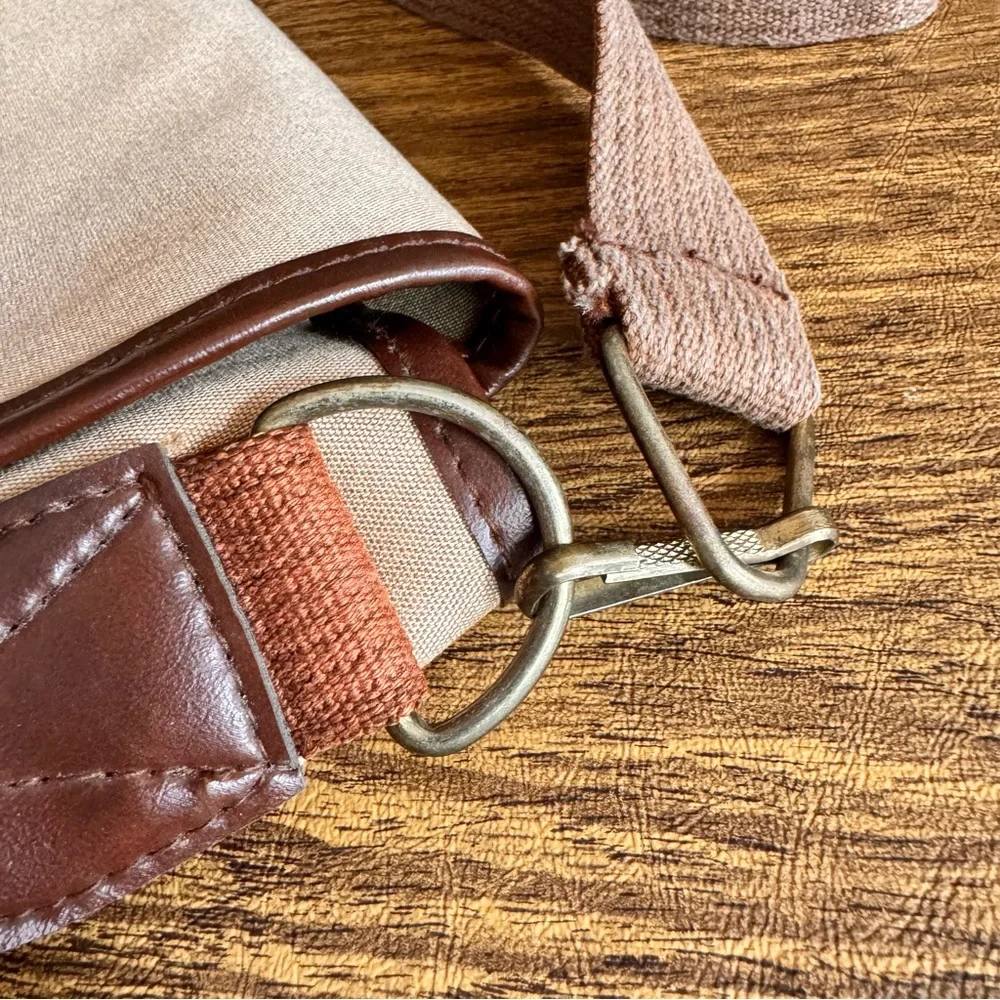 Vintage John Weitz Tan Canvas Messenger Bag Satchel Work Office Academia Preppy‎